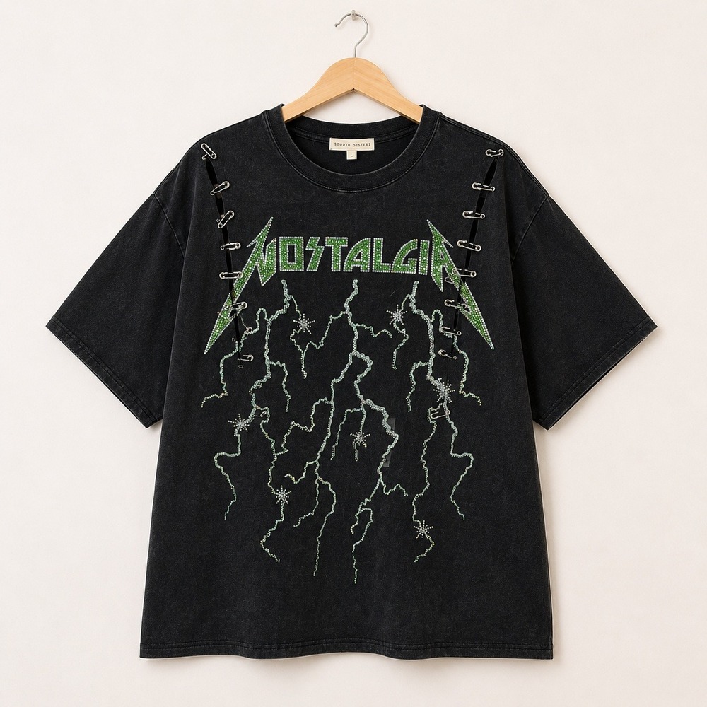 Gilded Intent Y2K Metal Graphic Tee Women Large Rock Rhinestone Punk Distressed